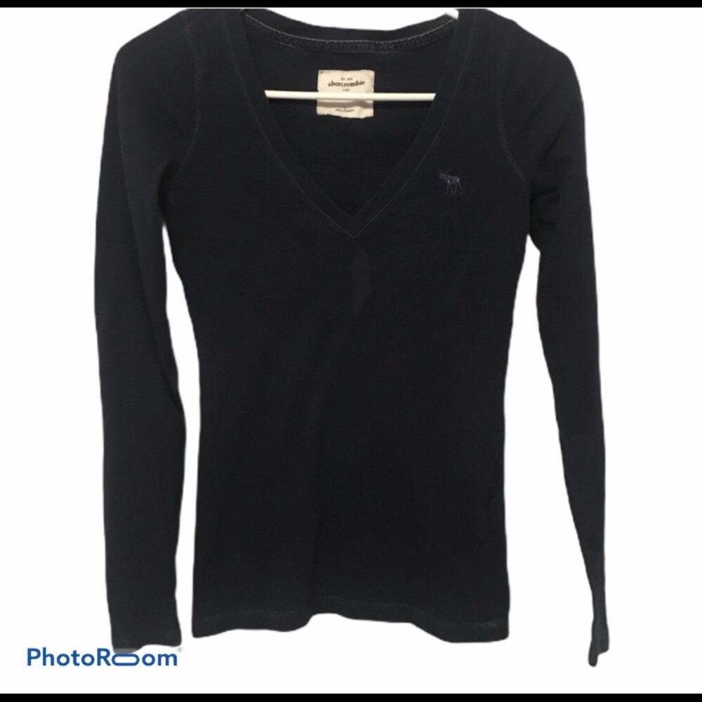 🌷(3/$25) Abercrombie Navy V Neck LS Shirt L
